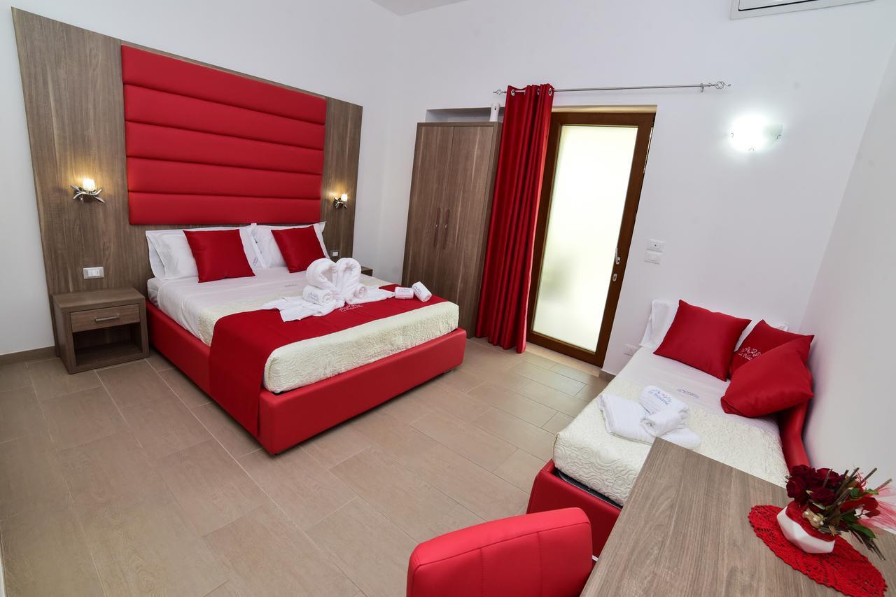La Palazzina Bed & Breakfast Porto Cesareo Extérieur photo