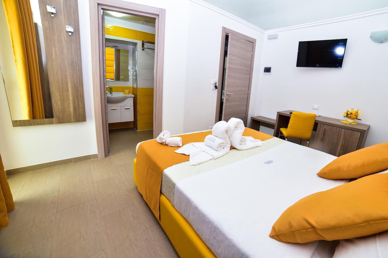 La Palazzina Bed & Breakfast Porto Cesareo Extérieur photo