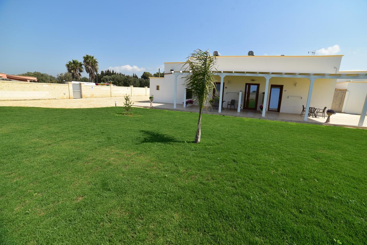 La Palazzina Bed & Breakfast Porto Cesareo Extérieur photo